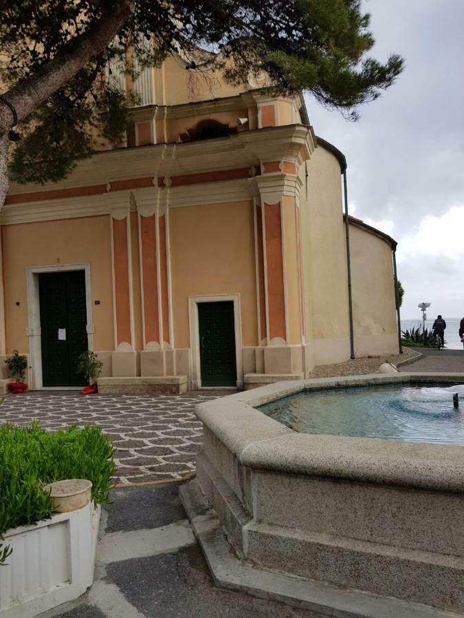 San Lorenzo Grande San Lorenzo al Mare Exteriör bild